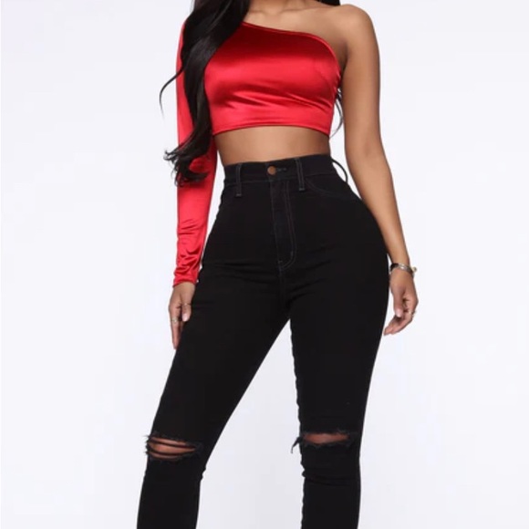fashion nova crop top - Picture 2 of 4